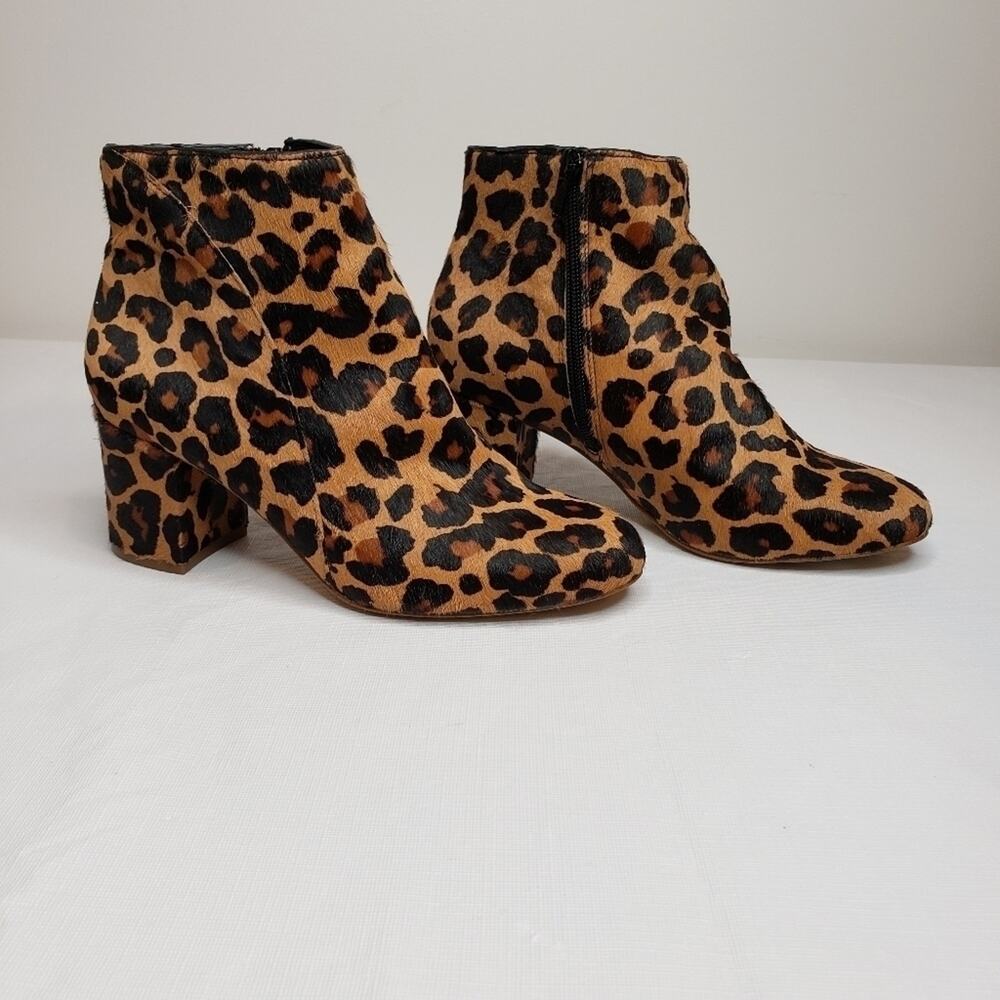 I.N.C.  Floriann Heeled Ankle Bootie Leopard Print Side Zipper 6M